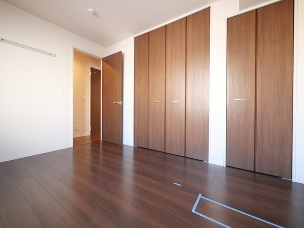 ブリュンヒルトの物件内観写真